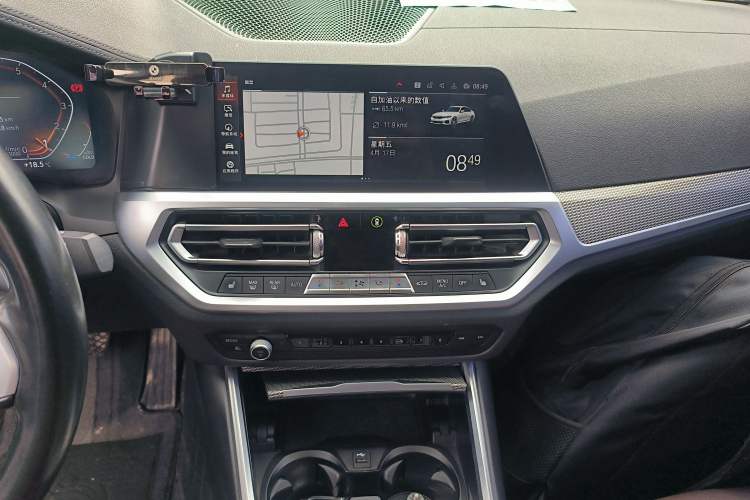 Used BMW 3 Series 2020 Facelifted 325Li M Sport Night Edition Package Audio And AC Panel