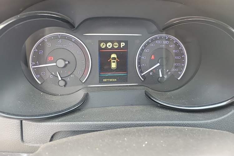 Used Dongfeng Aeolus AX7 2018 Classic 1.6T Automatic Luxury Model
