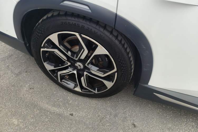 Used Nio ES8 2018 355 km Base Version 7-Seater Edition
