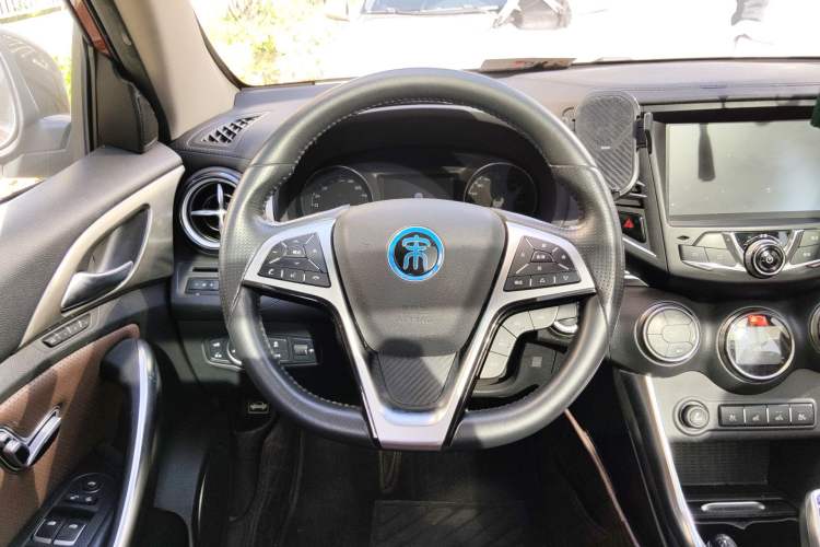 Used BYD Song New Energy 2017 Song EV300 Prestige Model