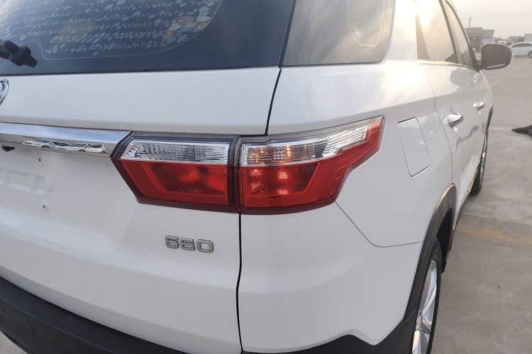 Used Dongfeng Fengon S560 2019 1.8L Manual Urban Model Right Rear Taillight