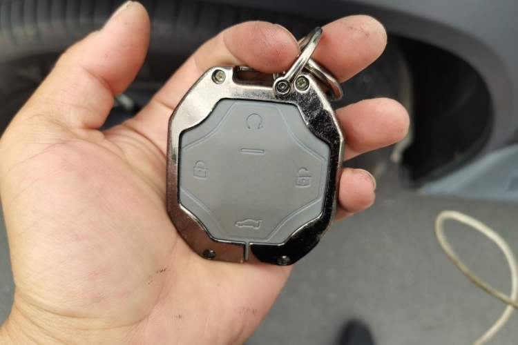 Used JETOUR Traveler 2023 2.0T All-Wheel-Drive CrossPRO Vehicle Key