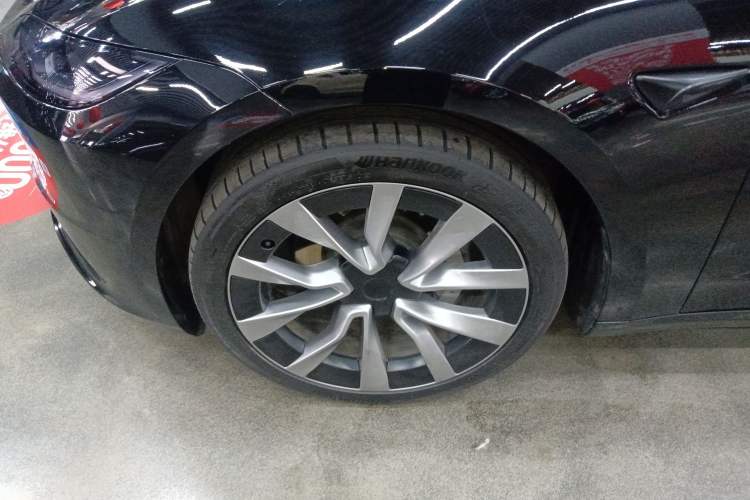 Used Tesla Model 3 2023 Rear-Wheel-Drive Version