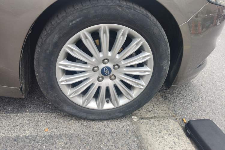 Used Ford Mondeo 2013 2.0L GTDi 200 Luxury Model