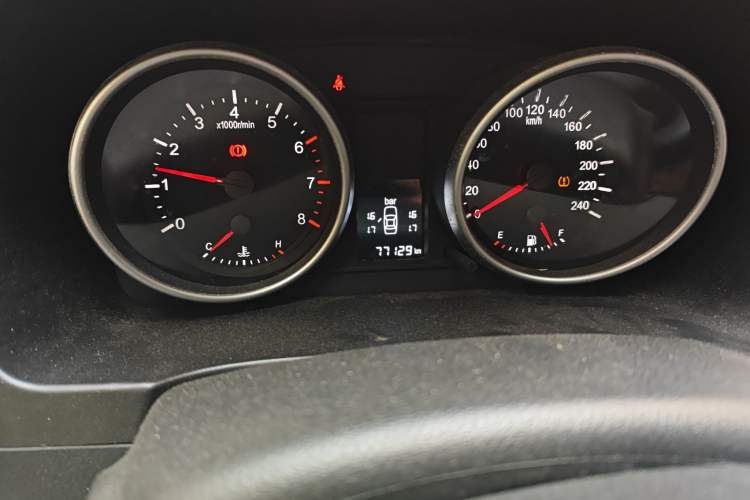 Used Haval H6 2011 2.0L Manual Two-Wheel Drive Elite Version