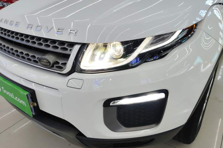 Used Land Rover Range Evoque 2016 2.0T SE Smart Glow Edition
