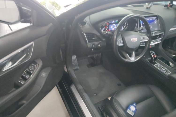 Used Cadillac CT5 2020 28T Fashion Edition
