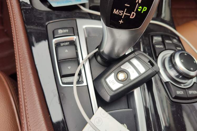 Used BMW 5 Series 2014 520Li Elegant Model