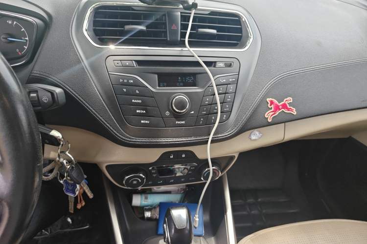 Used Ford Escort 2015 1.5L Automatic Fashion Model