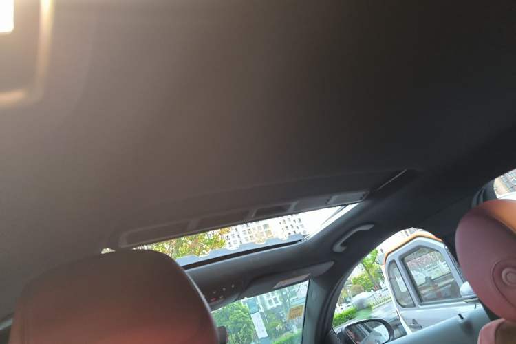 Used Mercedes-Benz GLC Coupe 2022 Refreshed GLC 300 4MATIC Coupe SUV
