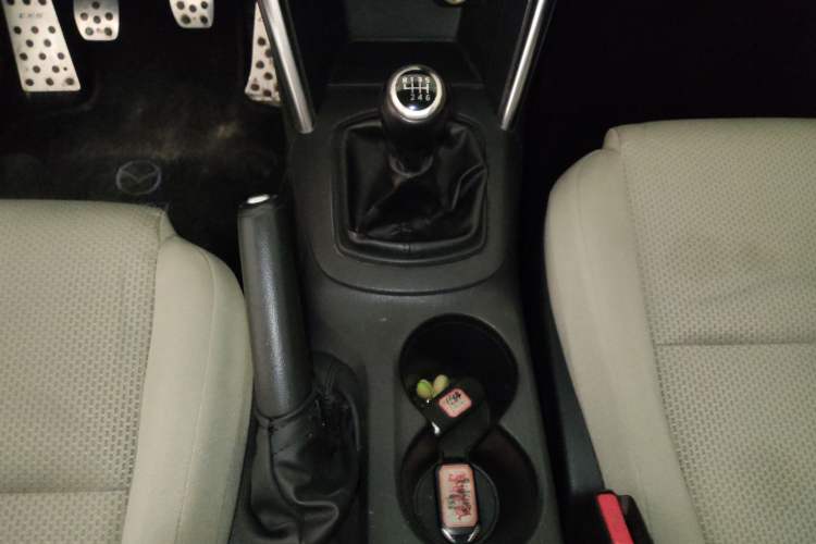 Used Mazda CX-5 2013 2.0L Manual Two-Wheel Drive Comfort Version
