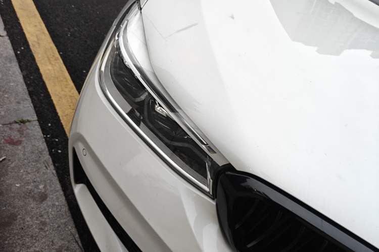 Used BMW 6 Series GT 2018 640i xDrive M Sport Package
