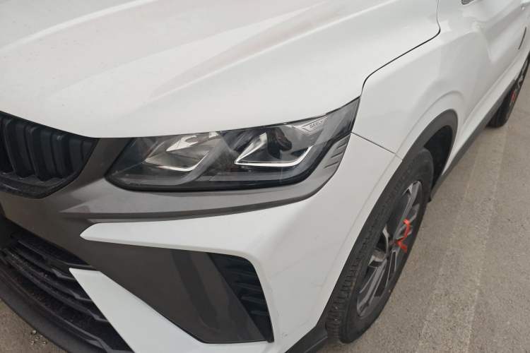 Used Geely Auto Coolray 2023 1.5T DCT Platinum Edition Left Front Headlight