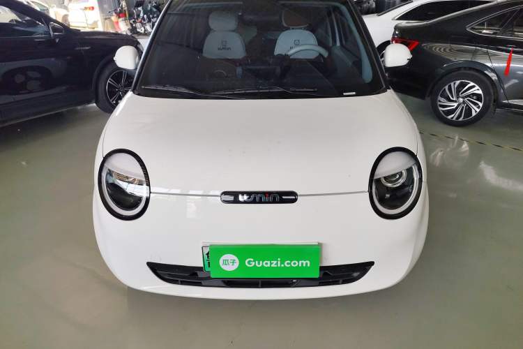 Used CHANGAN NEVO Lumin 2025 205 km Xiangqin Version Front