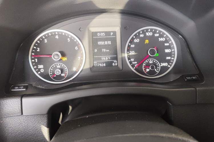 Used Volkswagen Tiguan 2015 1.8TSI Automatic Two-Wheel Drive Comfort Edition