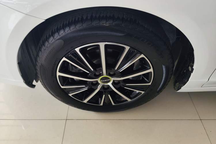 Used Roewe i5 2021 1.5L CVT Diamond Edition