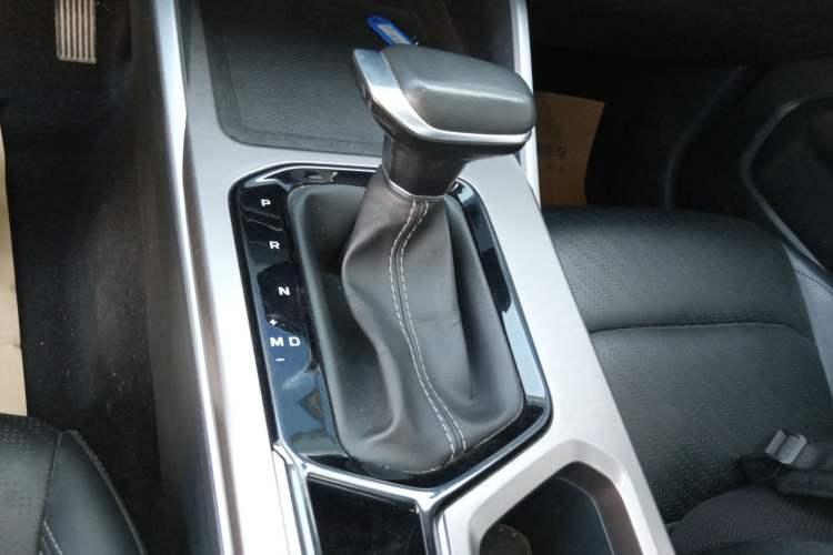 Used Geely Auto Emgrand 2022 4th Generation 1.5L CVT Luxury Model
