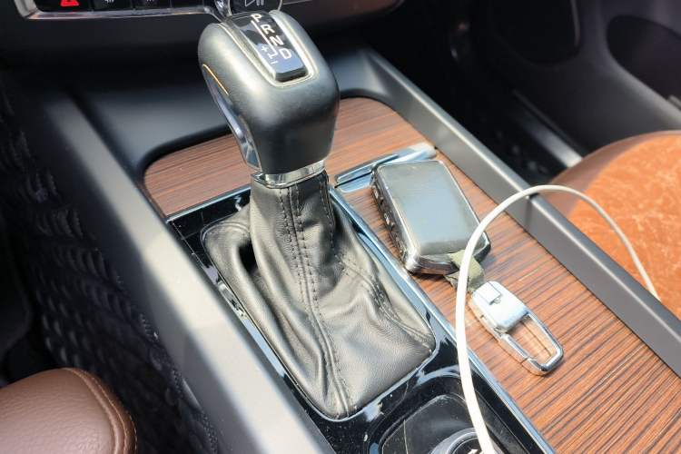 Used Volvo XC60 2021 T5 4x4 Smart Luxury Edition