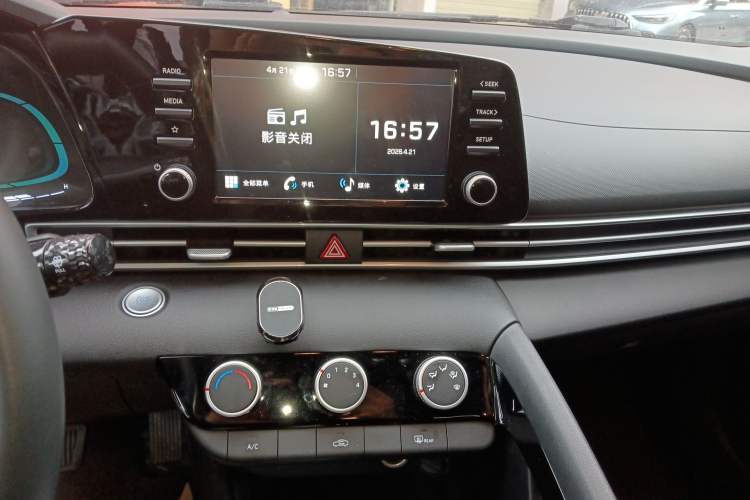 Used Hyundai Elantra 2023 1.5L CVT GLX Elite Edition