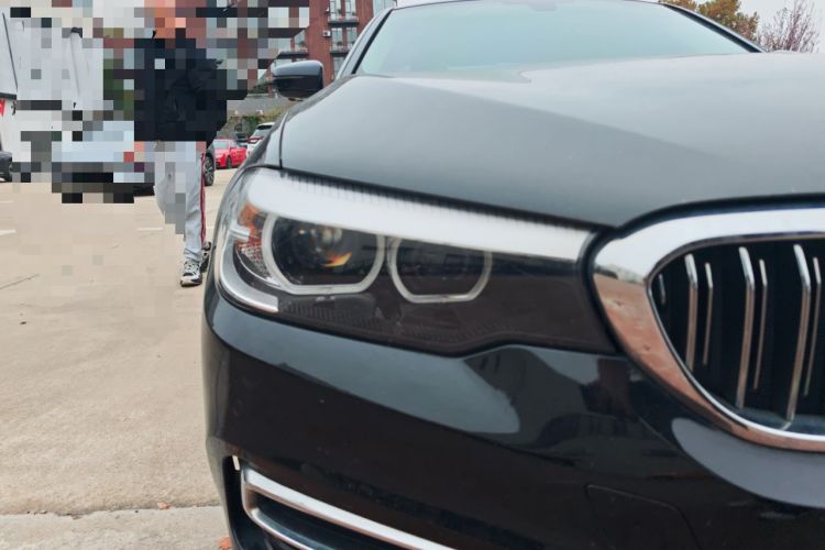 Used BMW 5 Series 2019 Facelifted 530Li Leading Edition Luxury Package
