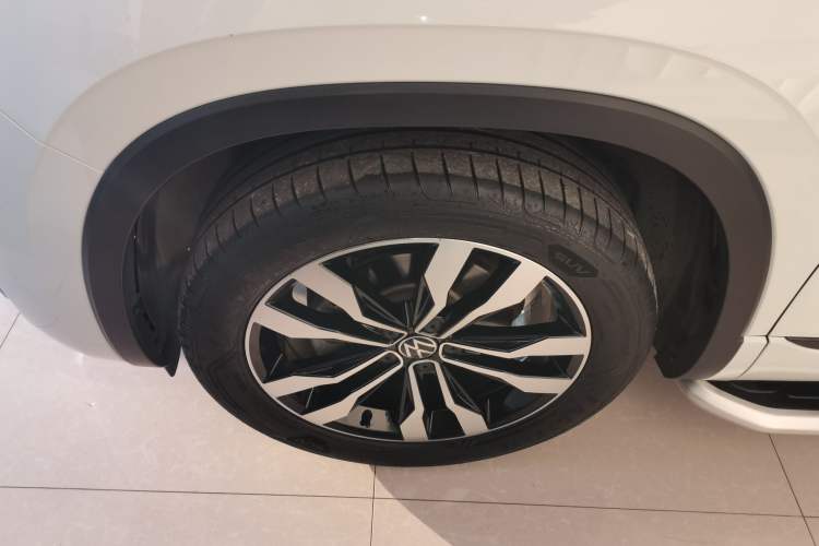 Used Volkswagen Tayron 2022 380TSI Four-Wheel Drive R-Line Connected Version
