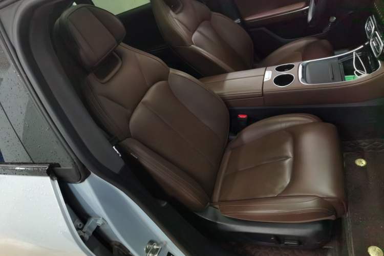 Used Leapmotor C01 2023 Range-Extended 216 Comfort Edition Right Front Seat