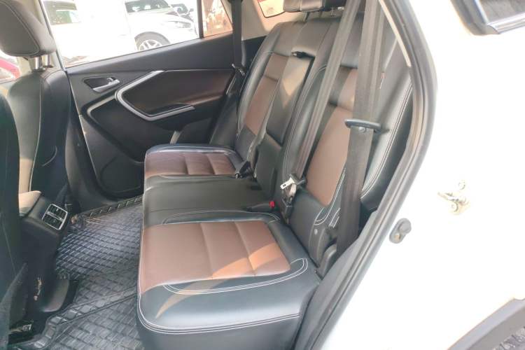 Used HYOSOW S6 2016 1.5T CVT Premium Edition
