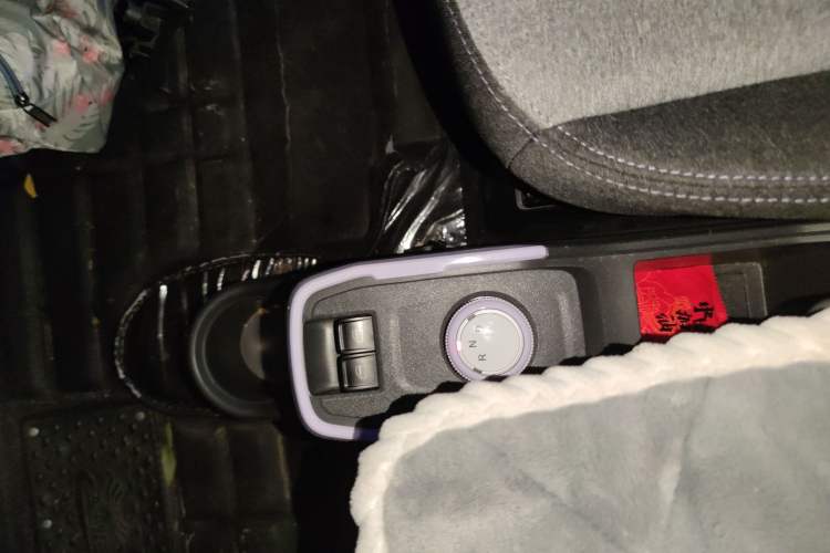 Used Chery QQ QQ Ice Cream 2022 120km Conical Shape Lithium Iron Phosphate
