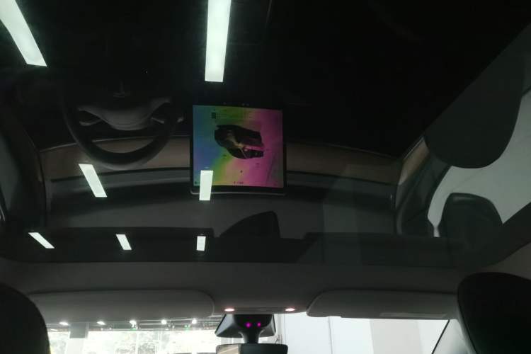 Used Tesla Model Y 2022 Rear-Wheel-Drive Version
