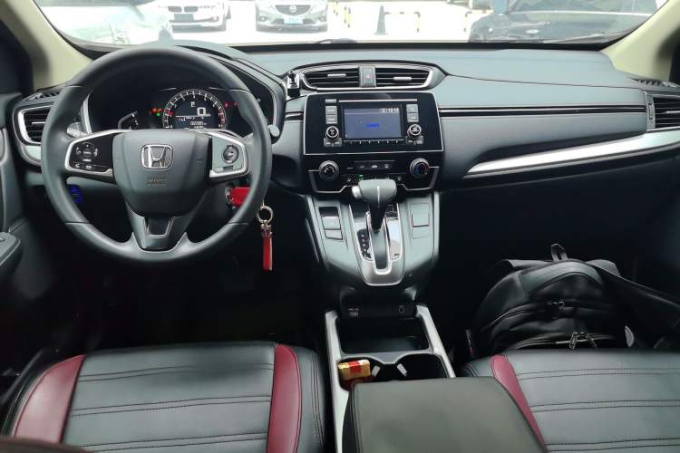 Used Honda CR-V 2021 240TURBO CVT 2WD Comfort Version Center Console