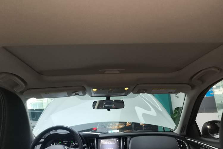 Used Infiniti Q50L 2022 2.0T Comfort Edition
