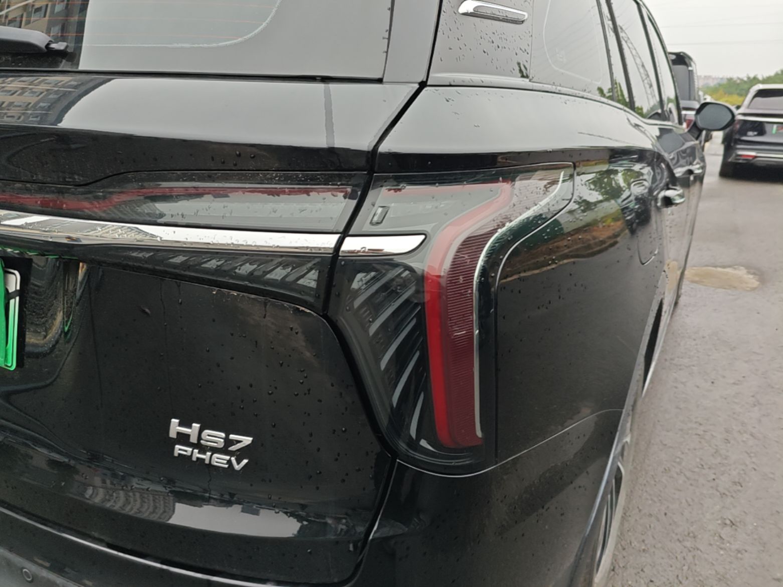 Hongqi HS7 PHEV 2024 2.0T PHEV Four-Wheel Drive Flagship Edition 6 Seats — снимка 9