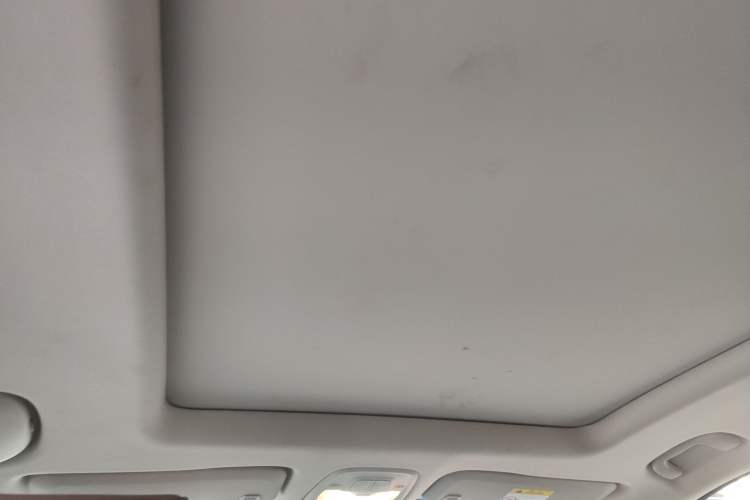 Used Buick GL6 2018 18T 6-Seater Prestige Model
