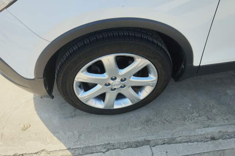 Used Buick Encore 2015 1.4T Automatic Two-Wheel Drive Urban Elite Version