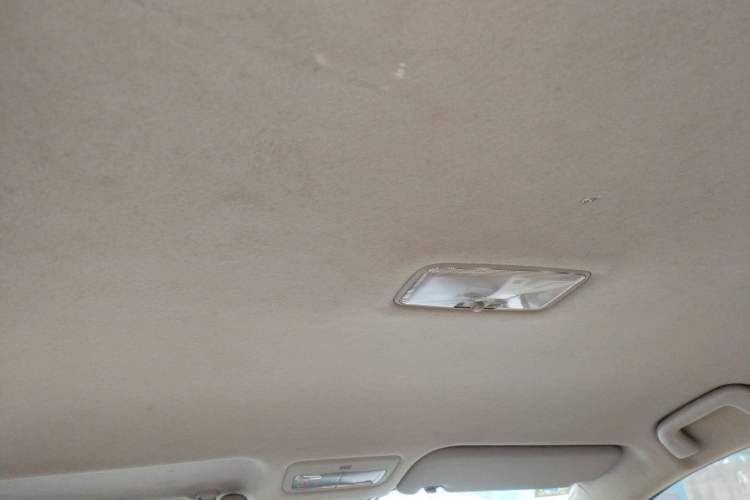 Used Toyota Yaris 2009 1.6E Automatic Comfort Edition Headliner