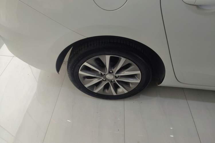 Used Buick GL6 2021 323T Mild Hybrid Connect Luxury Model
