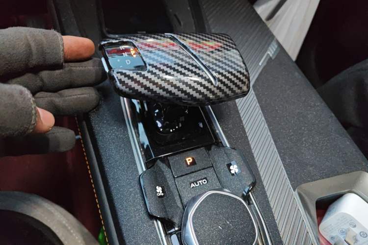 Used Oshan Z6 2022 Blue Whale 1.5T DCT Smart Edition Urban Version