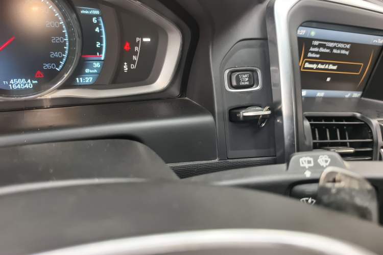 Used Volvo XC60 2014 T6 Zhiyi Edition
