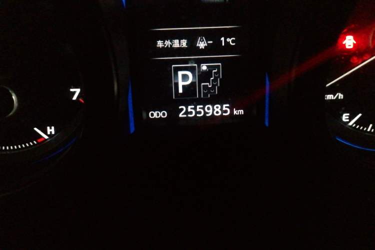 Used Toyota Prado 2014 4.0L Automatic TX-L NAVI
