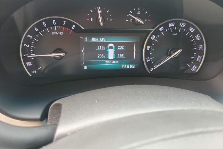 Used Buick GL8 2017 28T Avenir Avia National Emission Standard V
