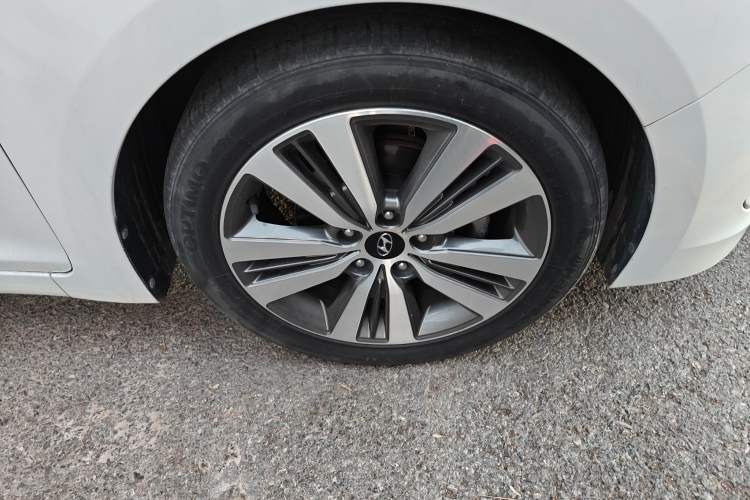 Used Hyundai Mistra 2016 1.8L Automatic Smart GLS
