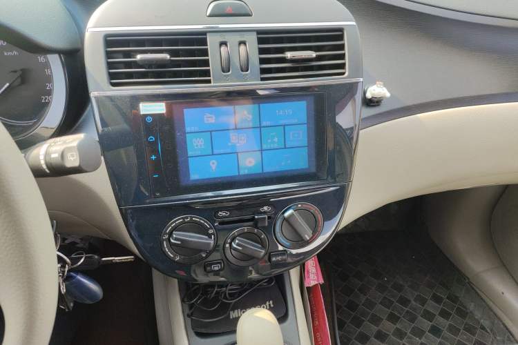 Used Nissan Tiida 2014 1.6L CVT Comfort Model