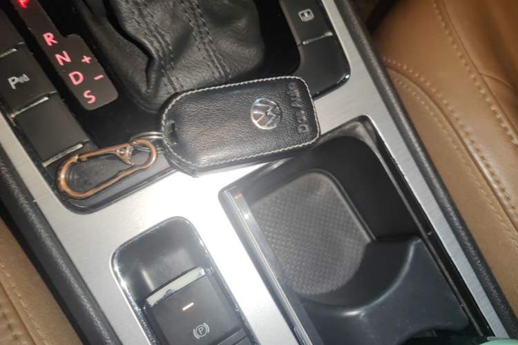 Used Volkswagen Passat 2015 1.8TSI DSG Prestige Edition
