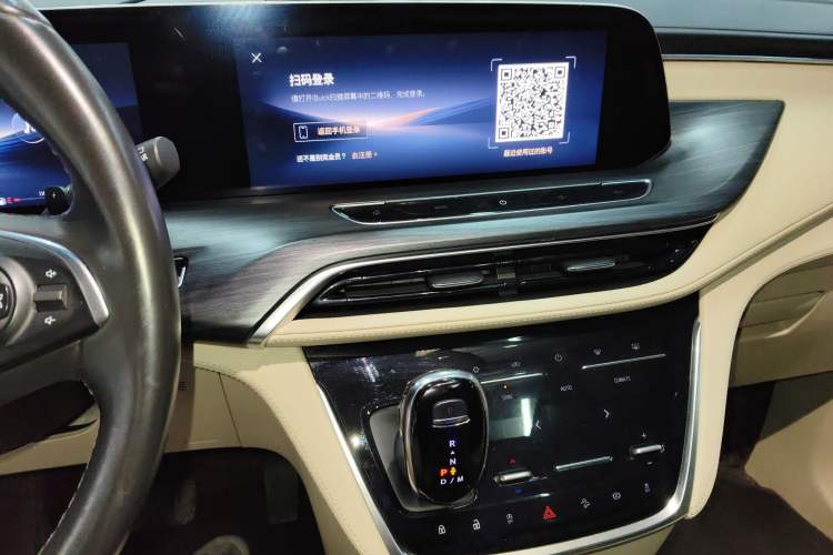 Used Buick GL8 2023 ES Lu Zun Deluxe Model
