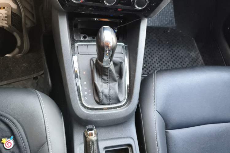 Used Volkswagen Sagitar 2015 1.6L Automatic Comfort Model
