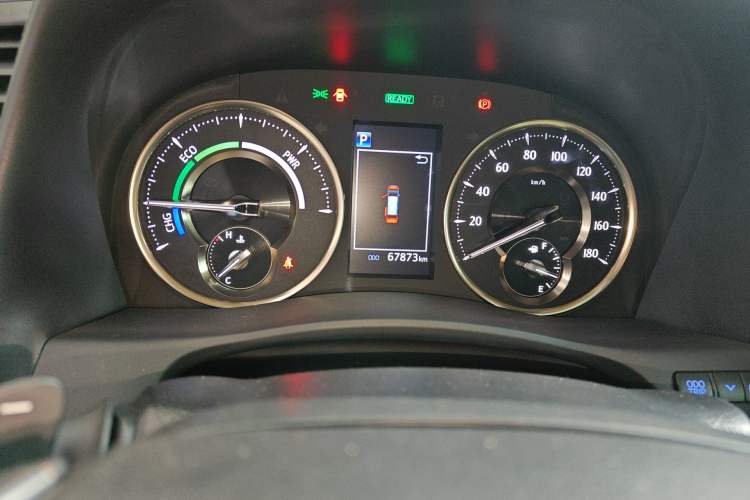 Used Toyota Vellfire 2023 Crown Dual-Engine 2.5L HV Ultimate Edition Odometer Close Up