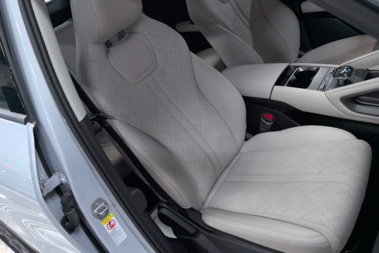 Used BYD Yuan UP 2024 401 km Active Version