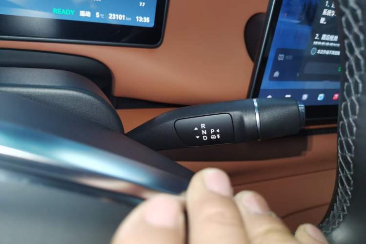 Used Leapmotor C16 2024 Range-Extended 200 Smart Enjoyment Edition
