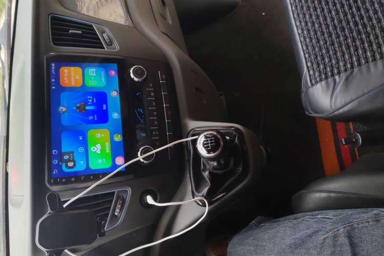 Used Foton Toano 2021 2.0T Manual Tongtu Long-Wheelbase Mid-Roof 3-Seater 4F20TC3
