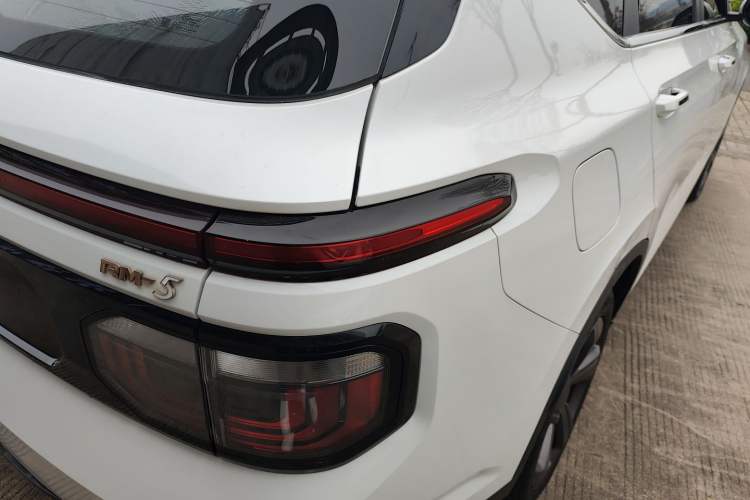 Used Baojun RM-5 2019 1.5T CVT Elite Version with 24-Hour Online Service 6 Seats